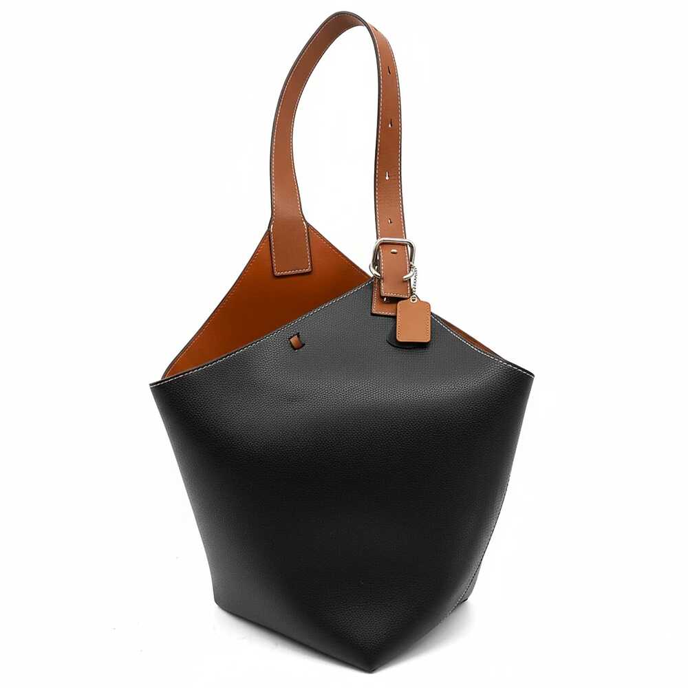MDBM Black Leather Shoulder Bag | OS Regular | Classic Bucket Drawstring